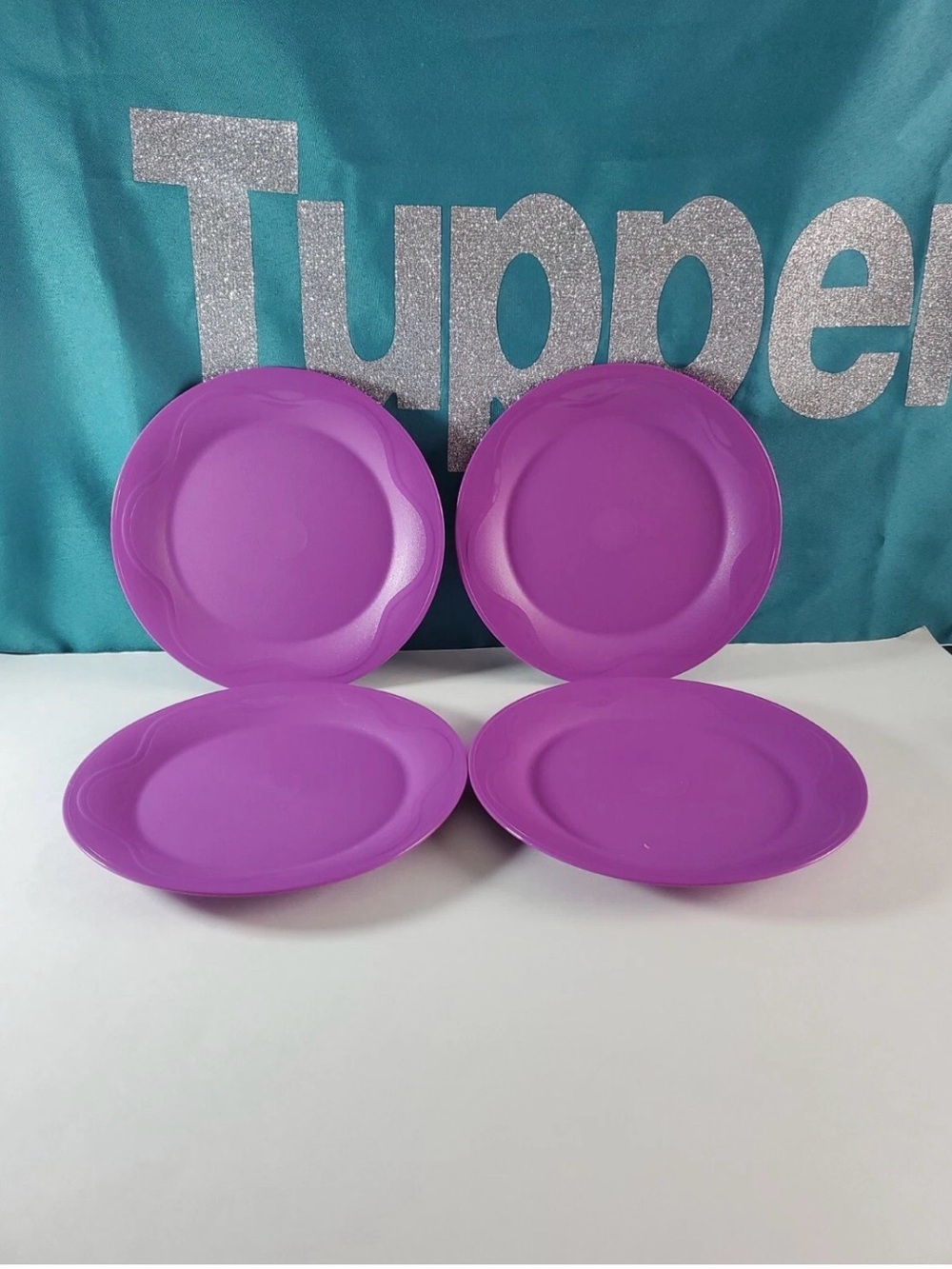 Tupperware Dessert Plates Set of 4 Purple Small Plates 4.8” NEW